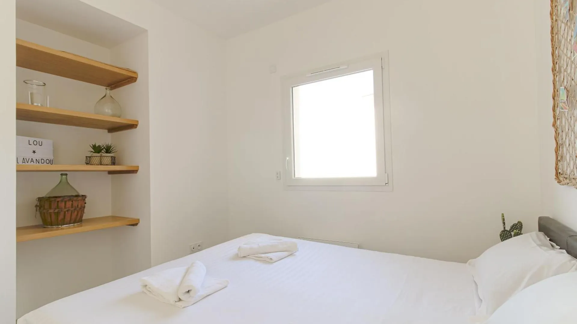 Select'Sohome: Central Lavandou Apartment with Terrace and Parking Le Lavandou France